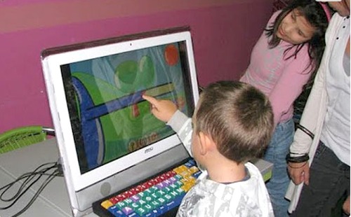 Programi i tastature za decu s invaliditetom
